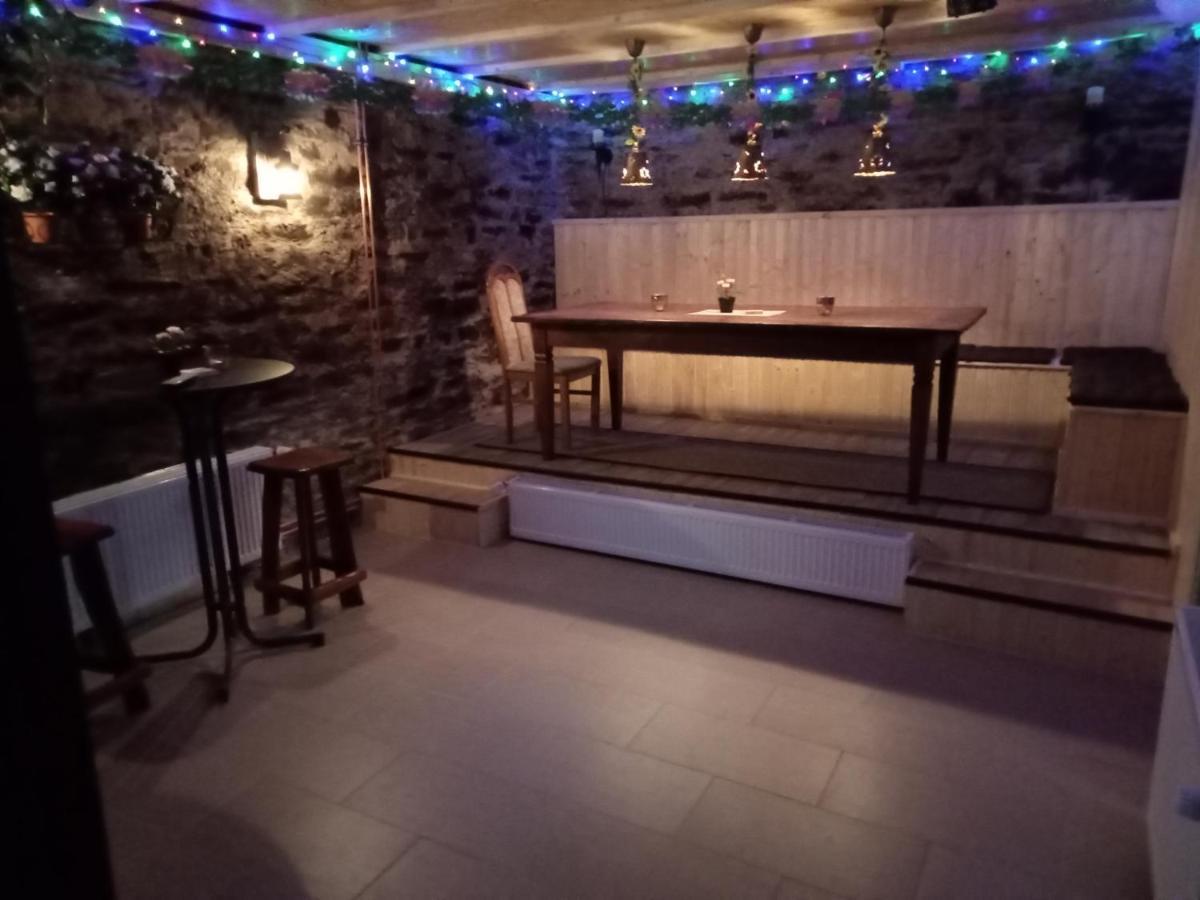 Haus Am Dekernbach Bed & Breakfast Cochem Ngoại thất bức ảnh